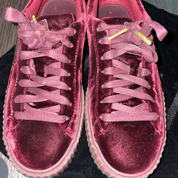 Size 8.5 Puma x Fenty Royal Purple/ Burgundy Velvet Creeper Sneaker - Picture 6 of 7